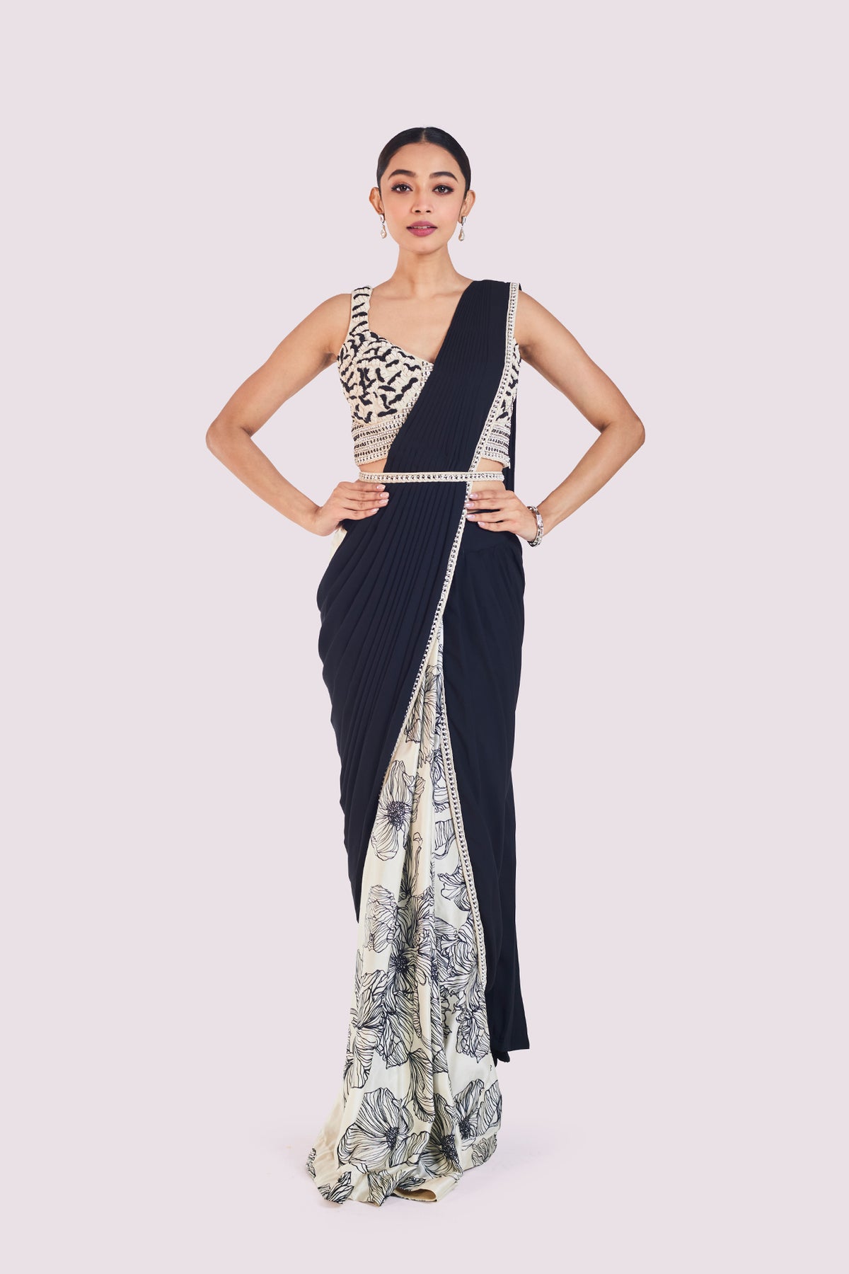 Floral Drape Saree With Contrast Pallu