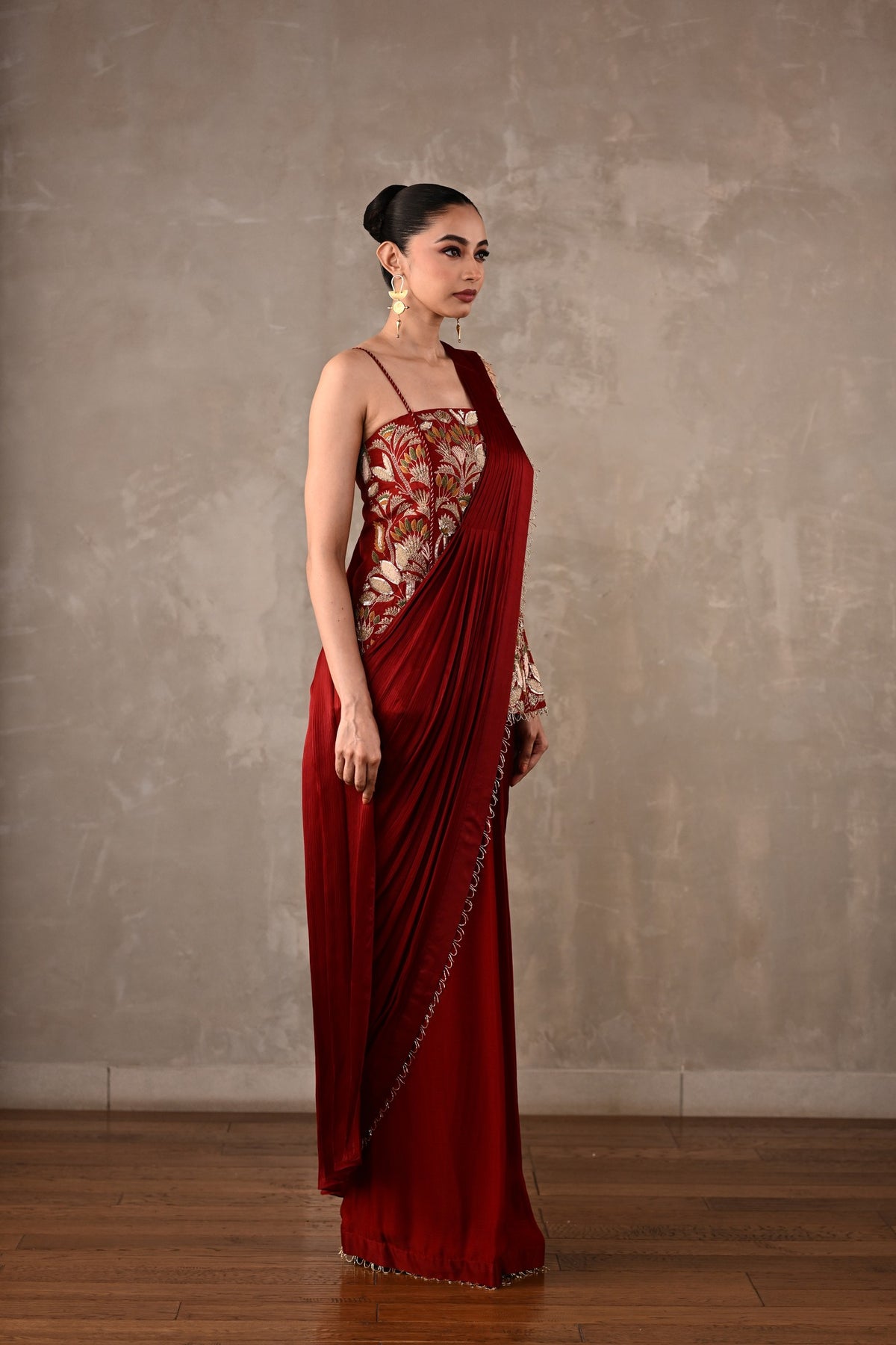 Floral Thread Embroidered Drape Saree Set