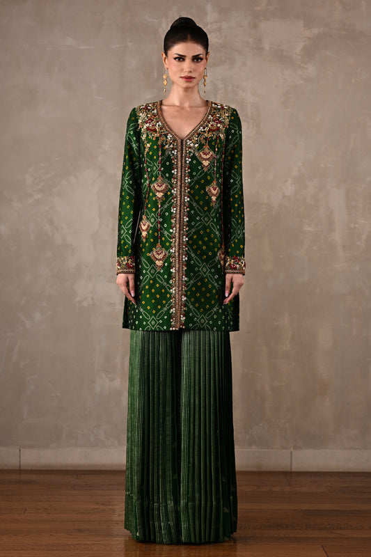 Bandhani Embroidered Top & Pleated Pants Set