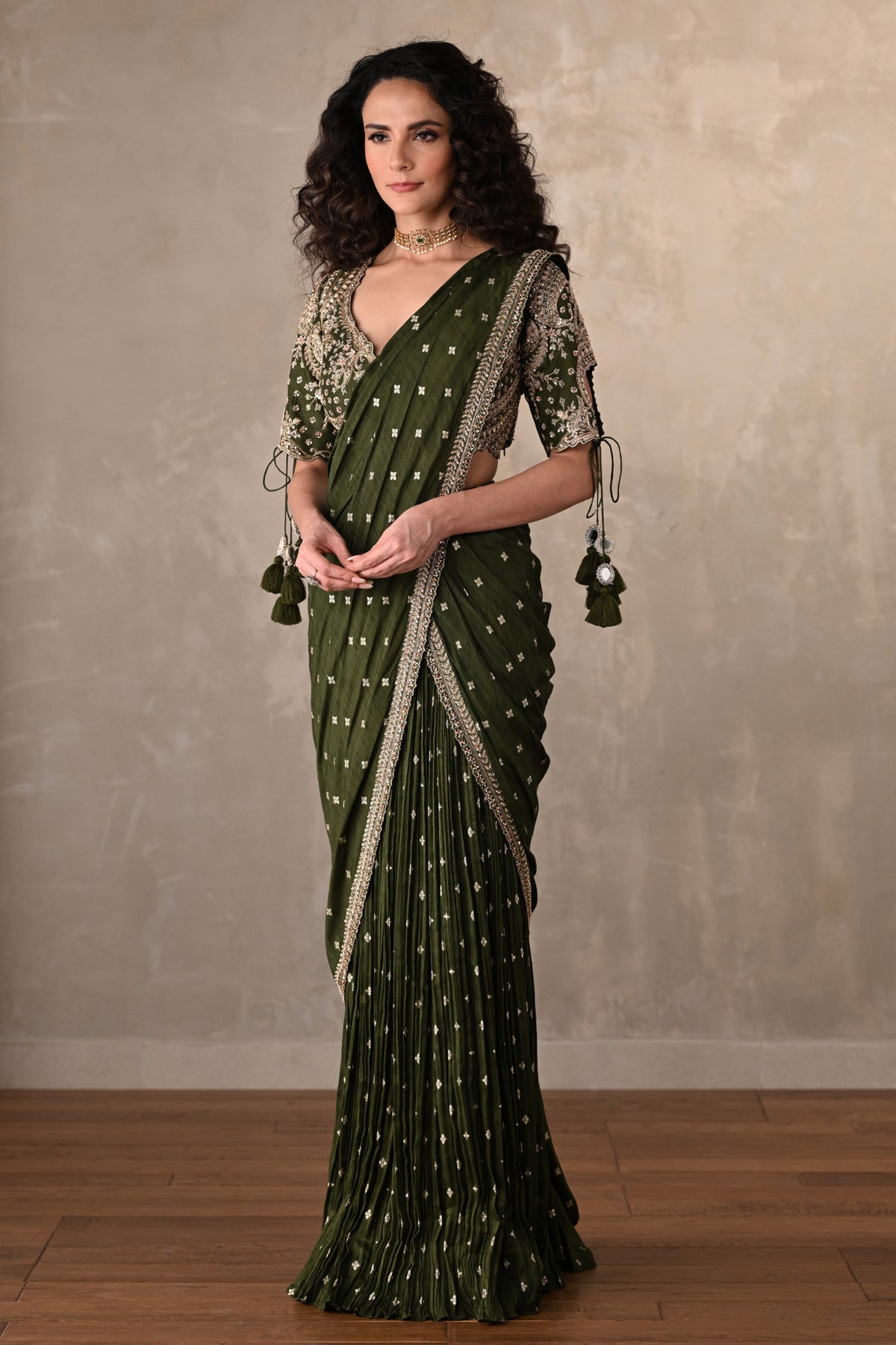 Zariya Olive Embroidered Drape Saree