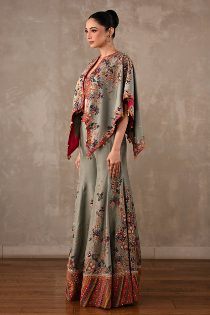 Asymmetric Cape Co-ord Set
