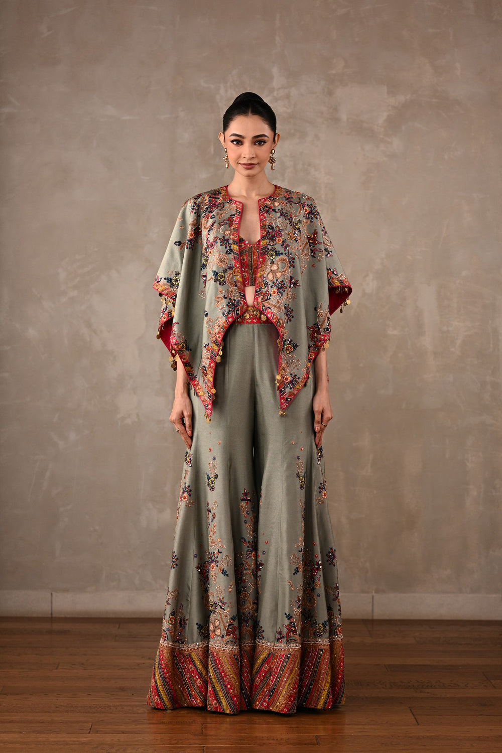 Asymmetric Cape Co-ord Set