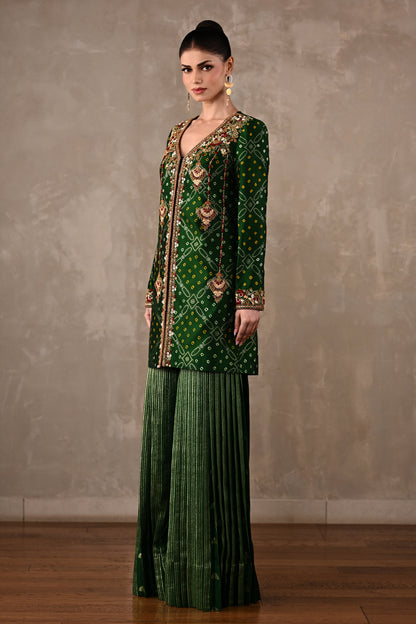 Bandhani Embroidered Top & Pleated Pants Set