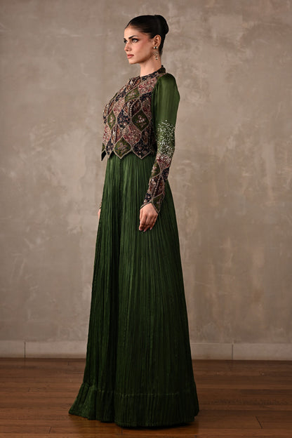 Patchwork-Inspired Embroidered Yoke Gown Set