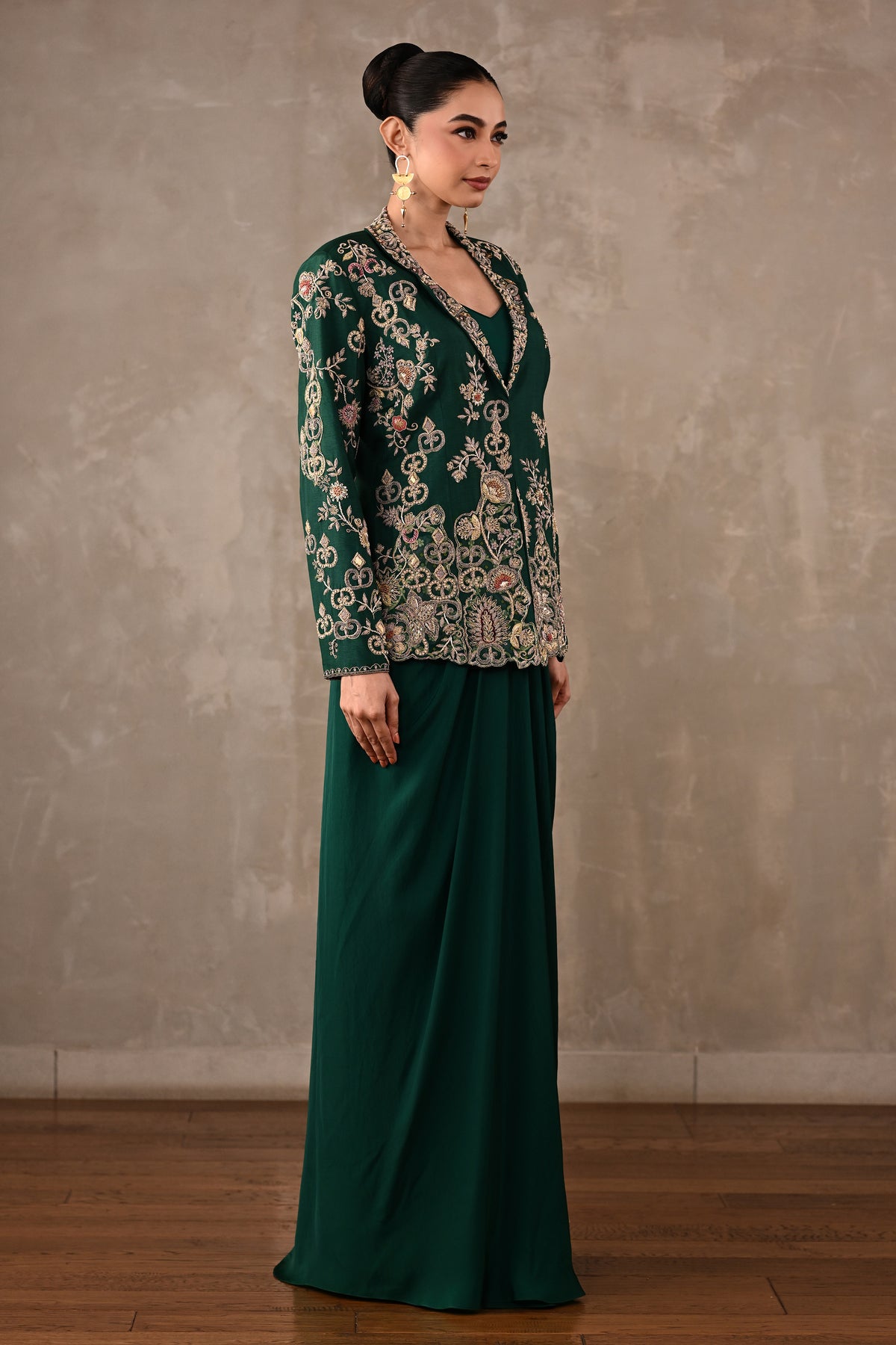 Zardosi Embroidered Jacket Set