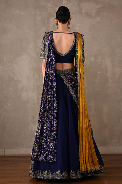 Dual Drape Bandhani Lehenga Set