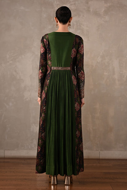 Patchwork-Inspired Embroidered Co-ord Set