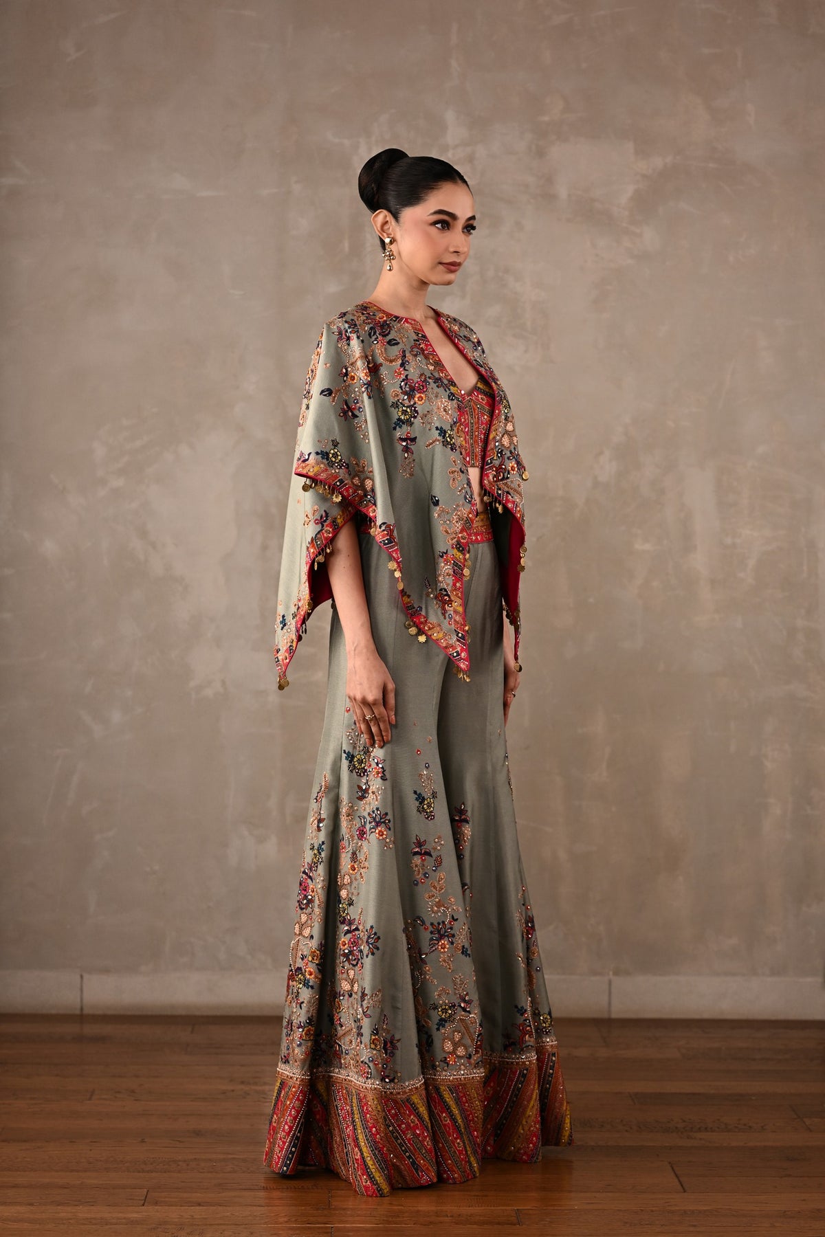 Asymmetric Cape Co-ord Set