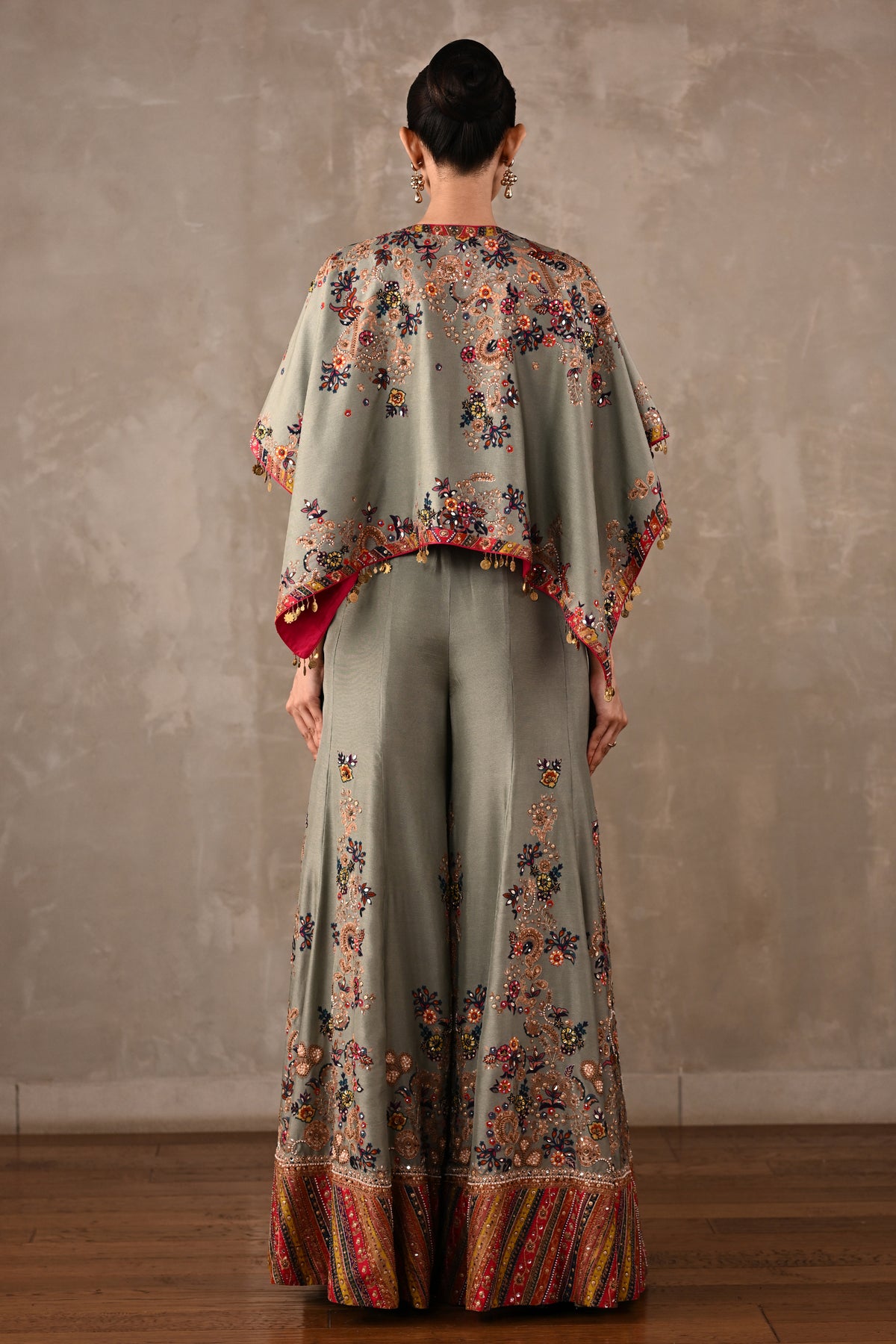 Asymmetric Cape Co-ord Set