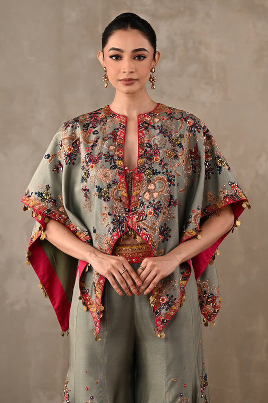 Asymmetric Cape Co-ord Set