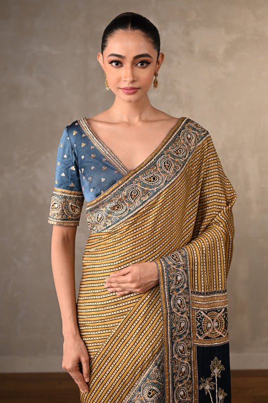 Golden Stripes Saree Set