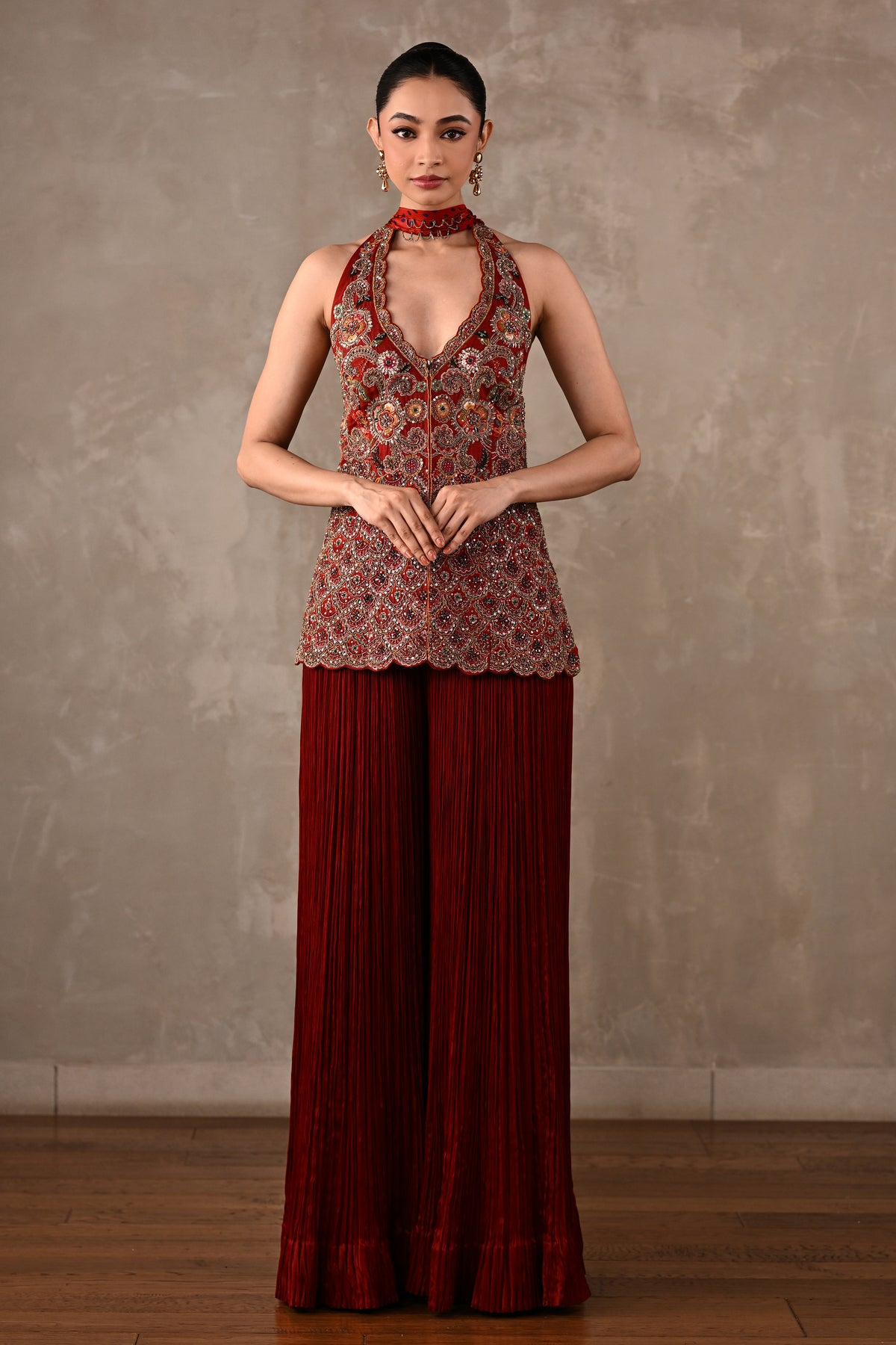 Halter Top with Pleated Pants & Choker Dupatta Set