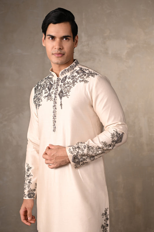 Ivory Chanderi Embroidered Kurta