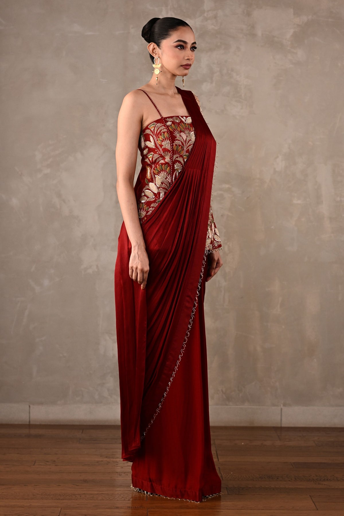 Floral Thread Embroidered Drape Saree Set