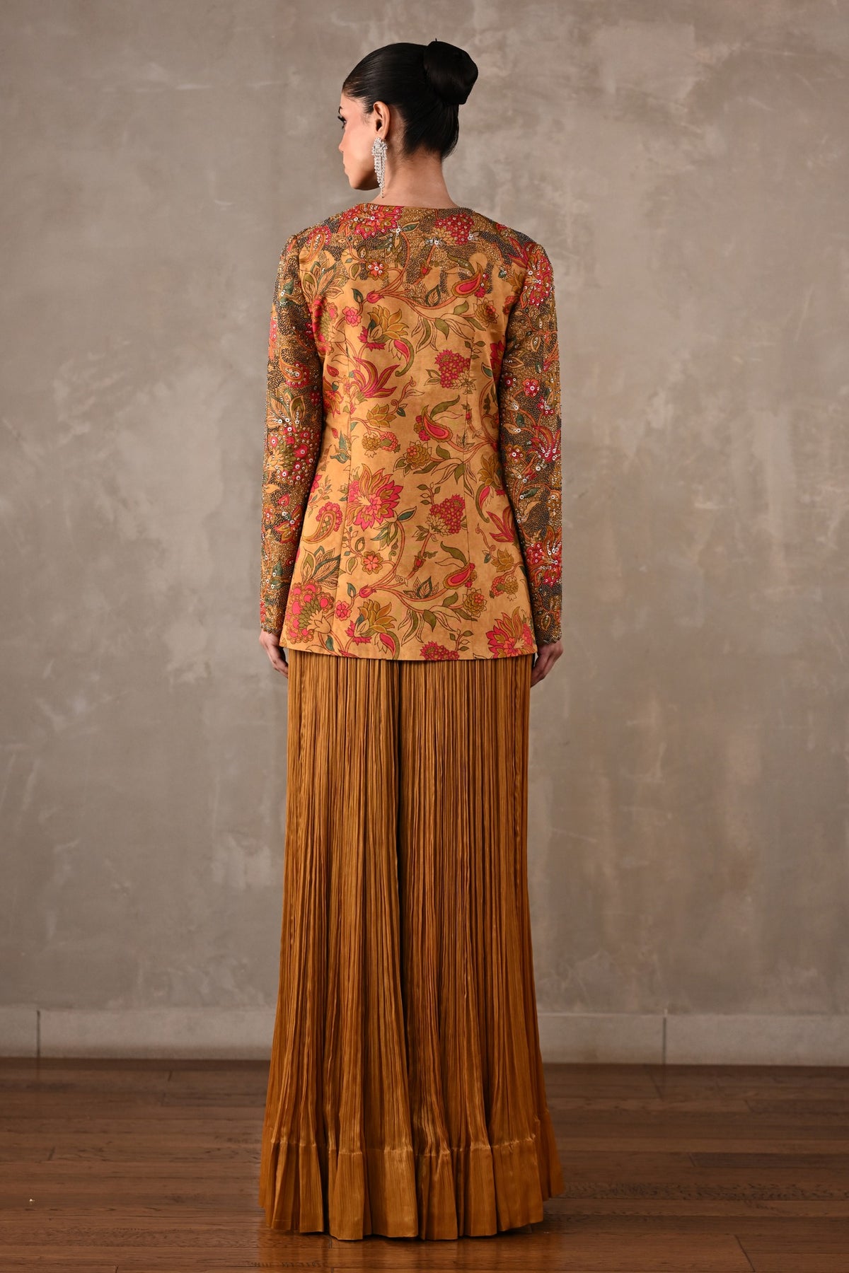 Embellished Floral Jacket & Pleated Palazzo Set