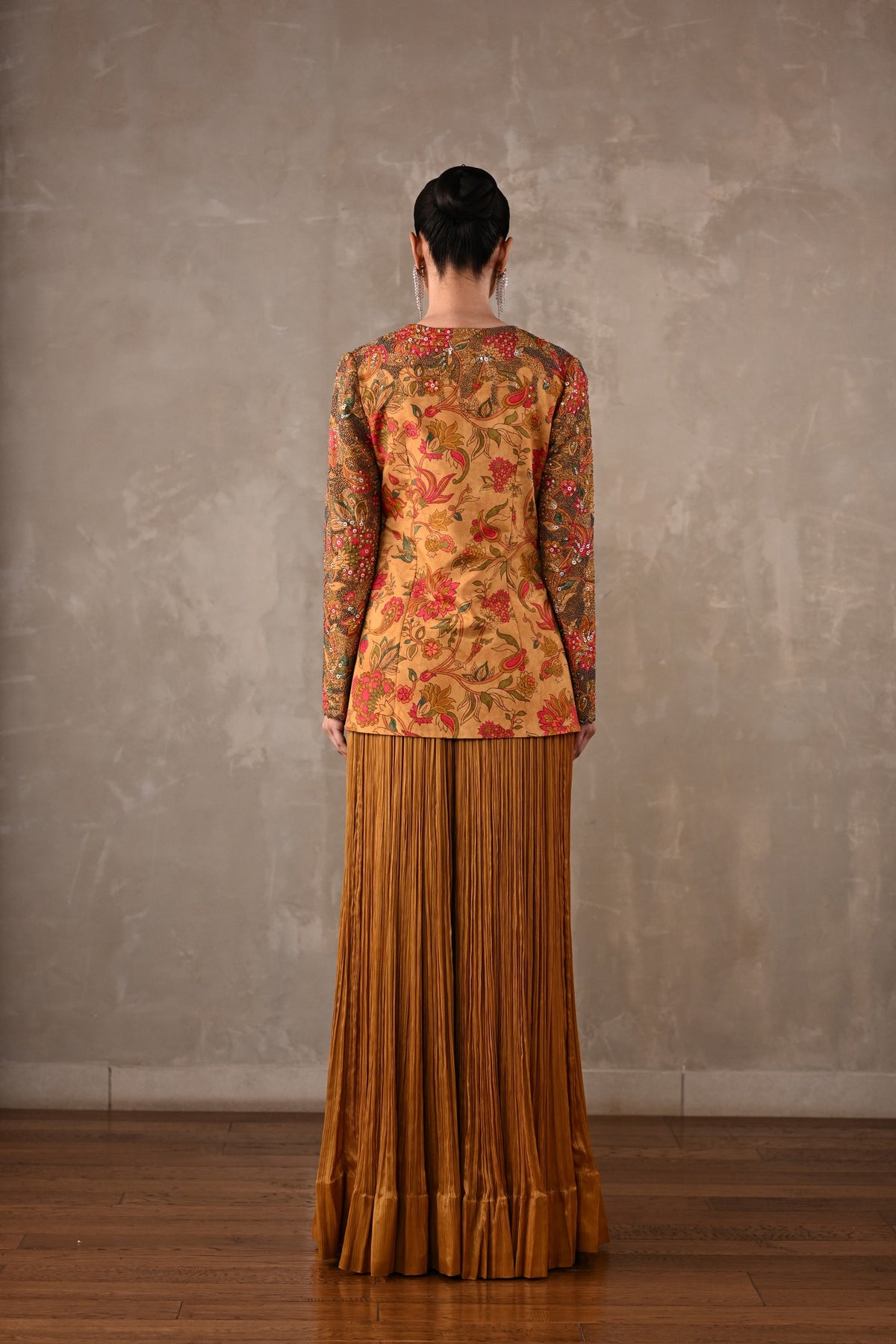 Embellished Floral Jacket & Pleated Palazzo Set